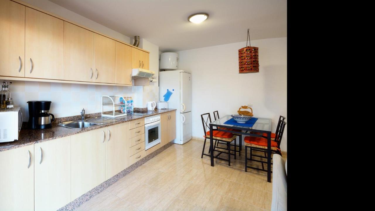 Apartment La Marina Sea Views With Terrace By Pvl Аресифе Екстериор снимка